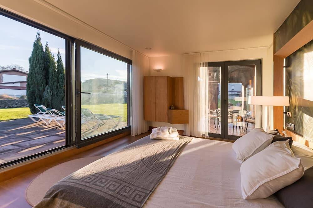 Villa Monasterio just 15 minutes from Santander in Camargo, Cantabrian Coast