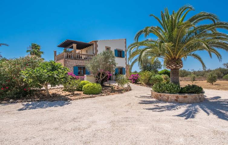 Finca für 6 Personen, mit Terrasse und Pool in Cala Llombards - 3