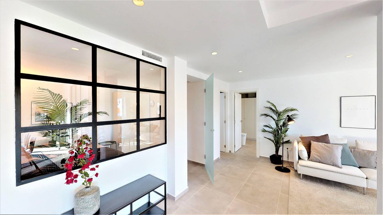 Ganze Wohnung, Jardines De Andalucía - Exquisite Newly Renovated in Marbella West, Marbella