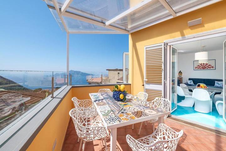 Appartamento vacanze per 4 persone, con balcone e idromassaggio - 1