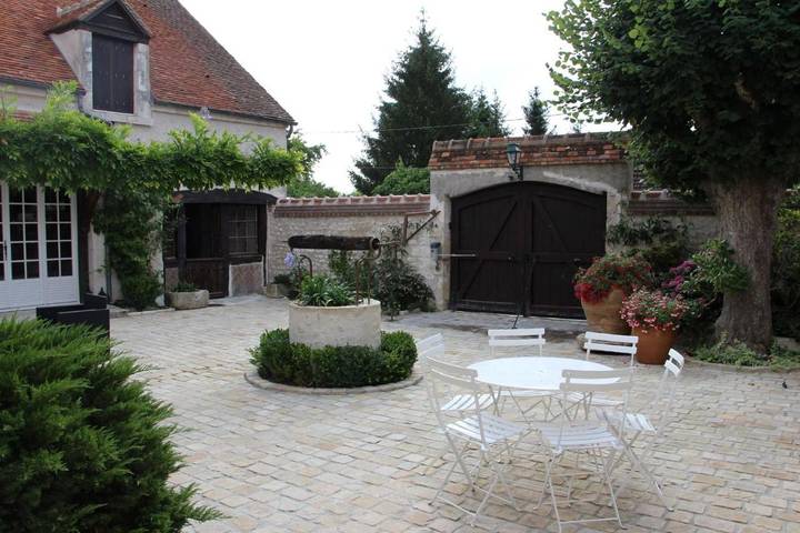 Chambre d’hôte pour 5 personnes, avec jardin et vue dans Loiret - 2