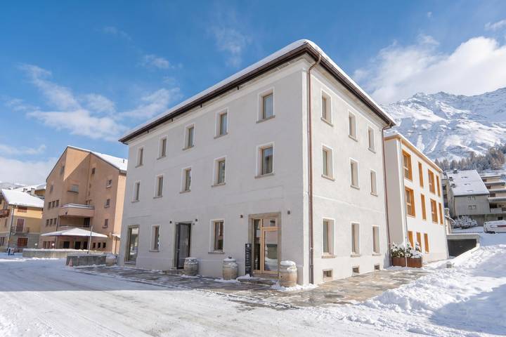 Ferienwohnung für 4 Personen, mit Kinderpool in Mesocco