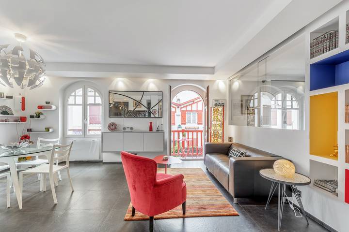 Entire apartment, Cozy apartment Saint-Jean-de-Luz 62 m² practical balcony in Saint-Jean-de-Luz, Bayonne region