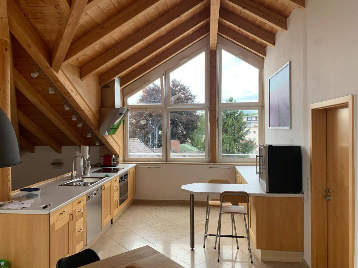 Ganze Wohnung, Superior Apartment in Rosenheim, Oberbayern