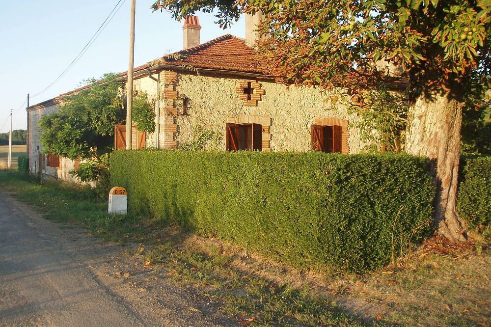 Sehr Schönes Landhaus In Einer Schönen Umgebung in Montesquieu (Tarn-et-Garonne), Tarn-et-Garonne