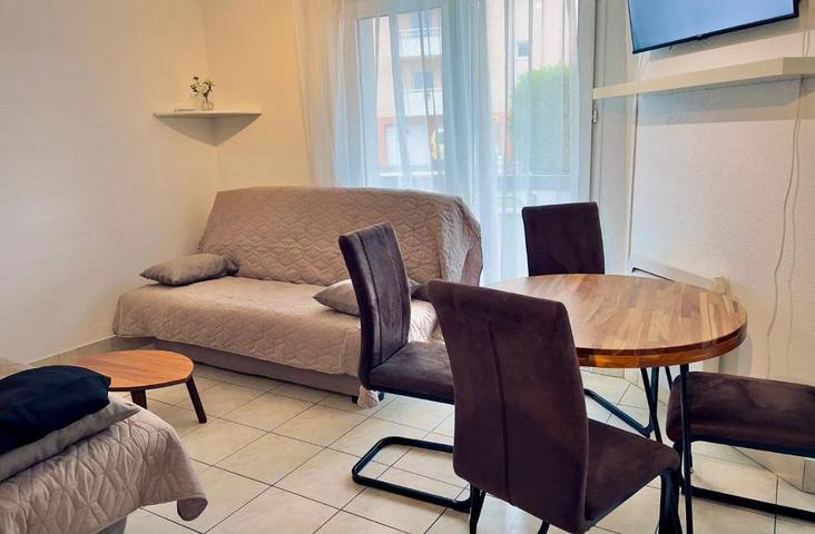 Gîte pour 5 personnes, avec vue et balcon à Ville-la-Grand