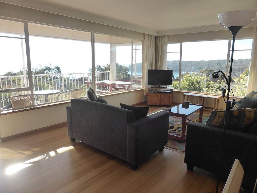Dieses Haus mit herrlicher Aussicht ist familienfreundlich und liegt in der Nähe von 3 Stränden in Pambula Beach, New South Wales