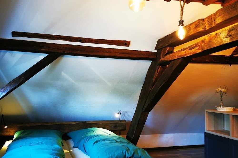Ferienhaus Zur kleinen Hummel - Ferienhaus, Dusche, Wc, 4 oder mehr Schlafräume in Gödenroth, Hunsrück