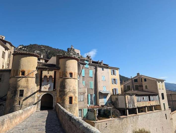 Gîte pour 3 personnes, avec vue à Entrevaux - 2