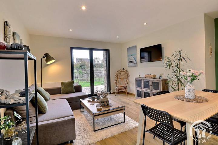 Gîte pour 2 personnes, avec jardin et terrasse