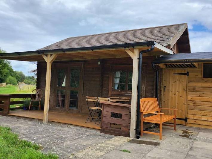 Holiday rental for 6 people, with Hot tub and Terrace as well as Garden and View in Warwickshire