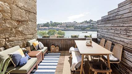 Location de vacances pour 5 personnes, avec terrasse à Porto