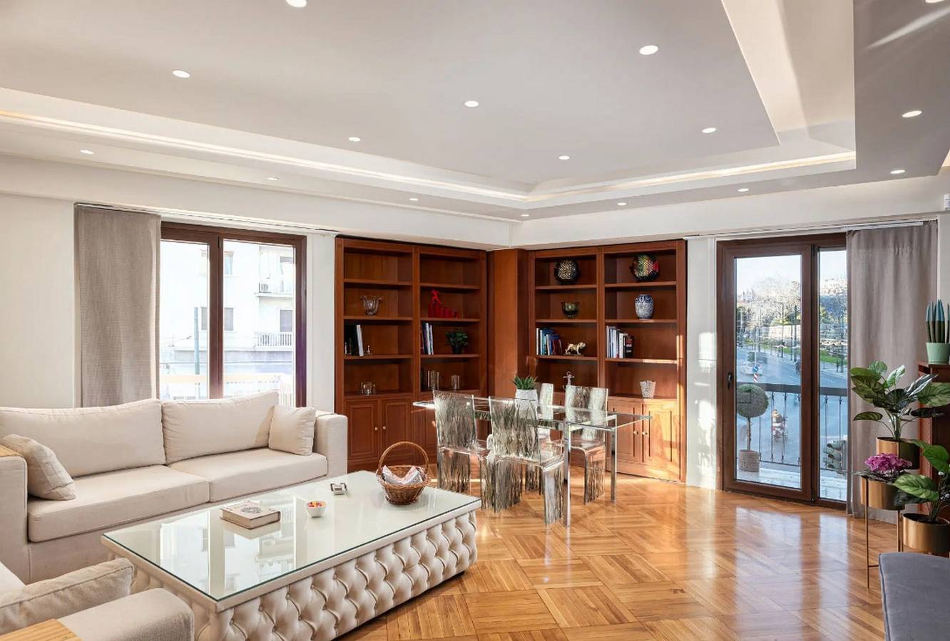Glorious Athens Apartment | 4 Bedrooms | Apartment Najasho | Furnished Balcony | Exclusive Luxury Accommodation in the Heart of Athens |  Acropolis in Sezione centrale di Atene, Atene