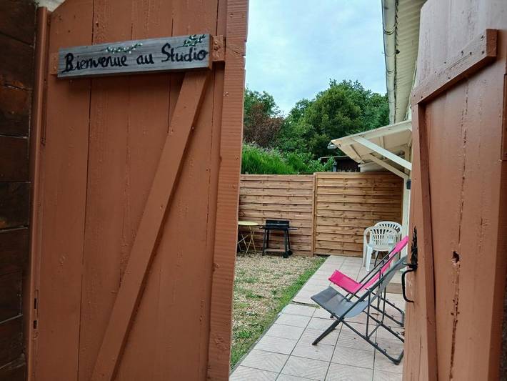 Gîte pour 2 personnes, avec vue et terrasse à Boulazac - 3
