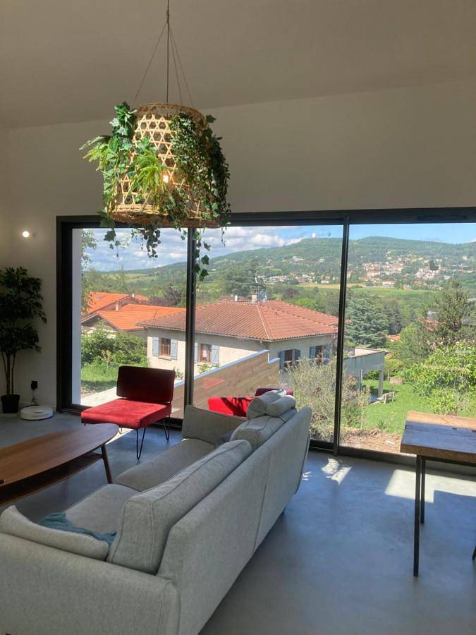 Location de vacances pour 4 personnes, avec vue à Dardilly
