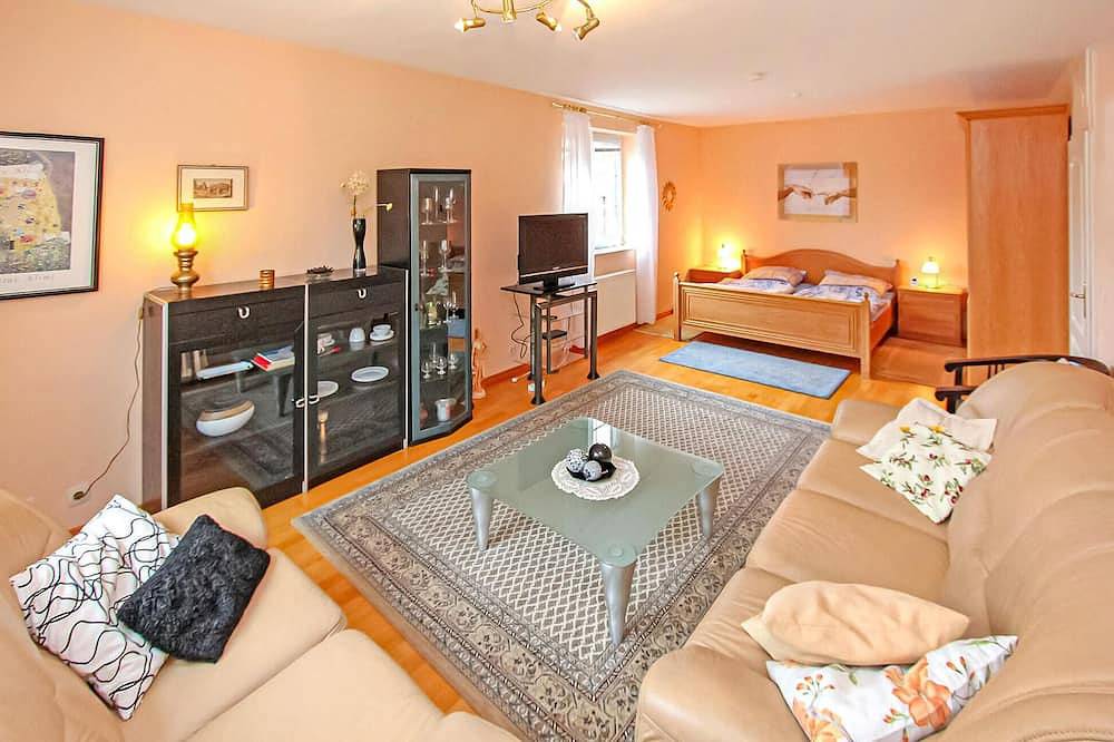 Ganze Wohnung, Ferienwohnung Wesenberg in Strasen, Wesenberg