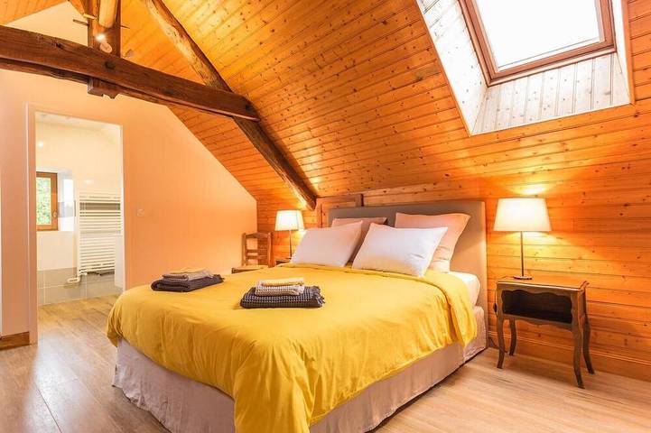 Location de vacances pour 6 personnes, avec piscine et jardin à Lacave - 4