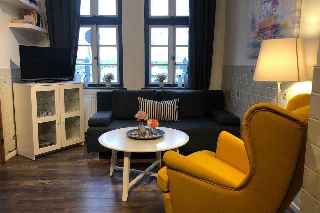 Apartamento vacacional entero, Altes Hafenmeisterhaus in Fedderwardersiel, Butjadingen