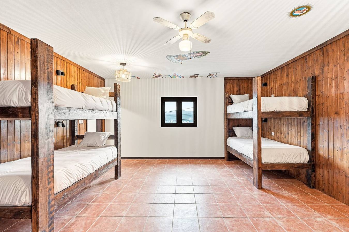 Apartamento entero, Quinta dos Chãos - Pinheiro in Paredes, Parada de Todeia