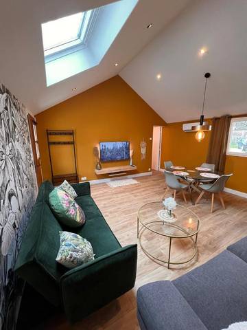 Gîte pour 4 personnes, avec terrasse, animaux acceptés à Saint-Julien-les-Villas