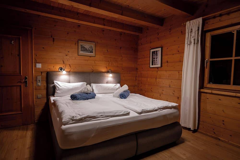 Luxuriöses Ferienhaus für 10 mit privatem Pool in Piesendorf, Pinzgau