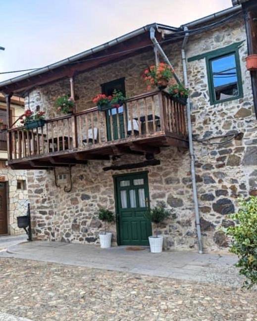 Two-Bedroom Chalet in Molinaseca, El Bierzo