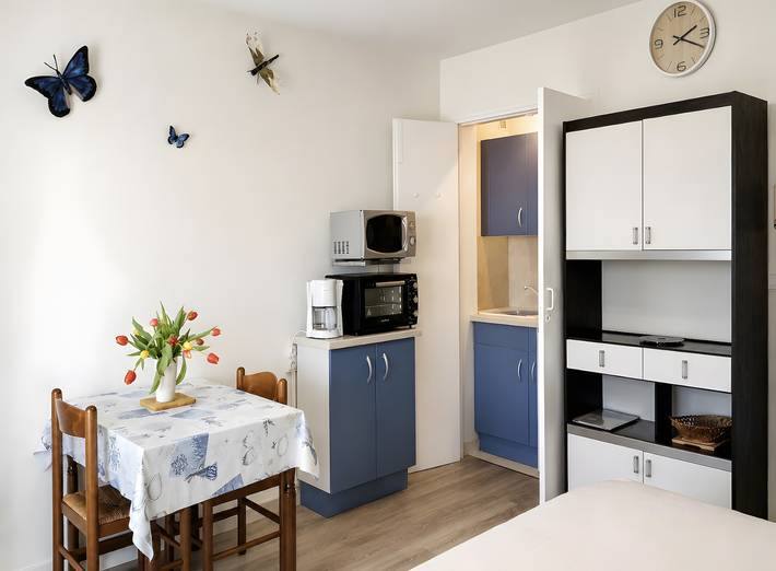 Monolocale intero, Monolocale 'À Louer Gréoux' con Terrazza Privata, Balcone e Wi-Fi in Gréoux-les-Bains, Alpi dell'Alta Provenza