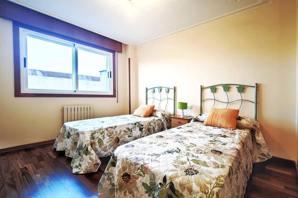Entire apartment, Desconectaengalicia Sartal Portonovo 50m beach in Sanxenxo, Rías Baixas