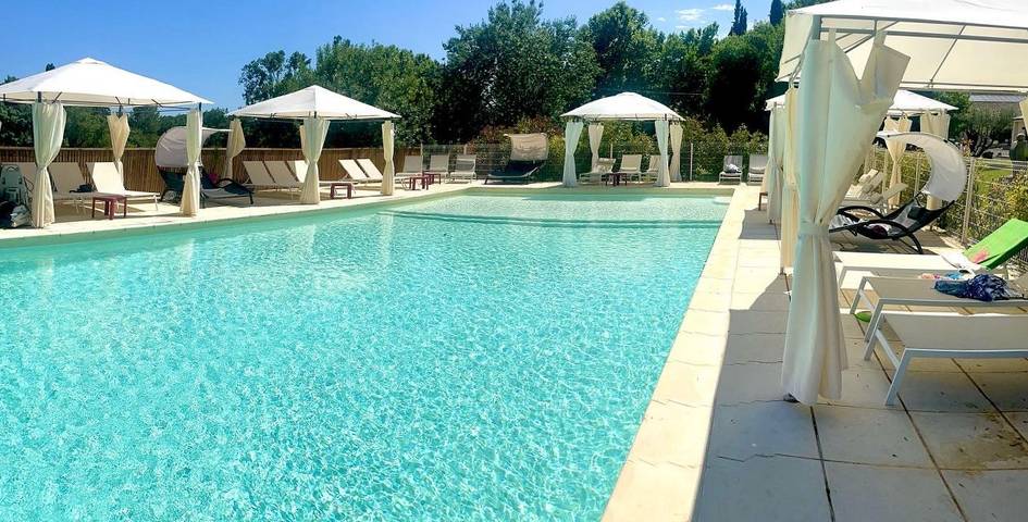 Gîte pour 4 personnes, avec piscine et terrasse à Le Crès - 2