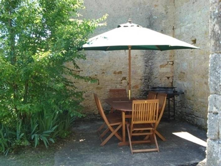 Location de vacances pour 6 personnes, avec terrasse à Saint-Cernin-de-l'Herm - 2