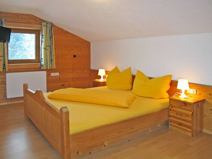 Ferienwohnung für 8 Personen, mit Balkon und Garten im Zillertal - 3