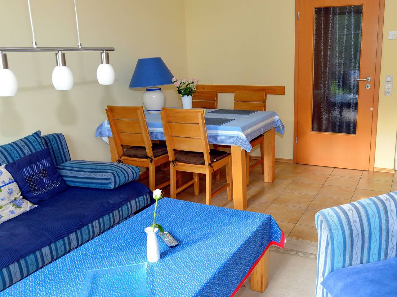 Ganze Wohnung, Erdgeschosswohnung für 2 Personen in ruhiger, strandnaher Lage! in Ostseebad Zingst, Zingst