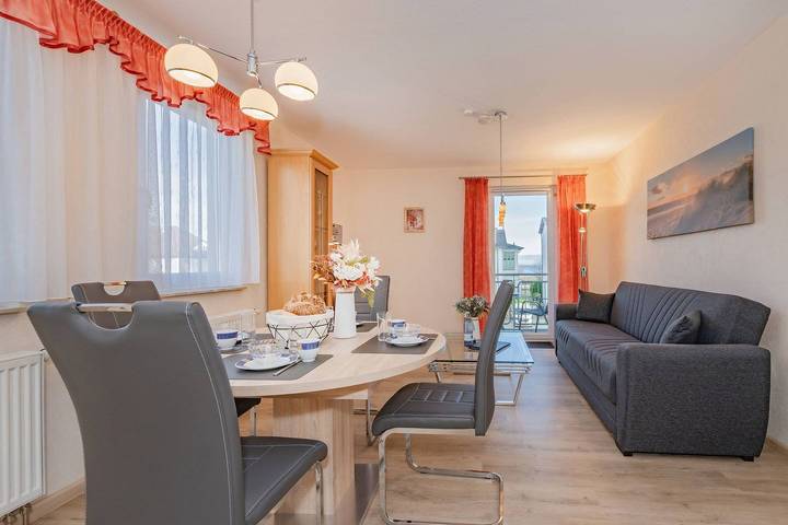 Ferienwohnung mit Meerblick für 4 Personen, mit Balkon in Ahlbeck
