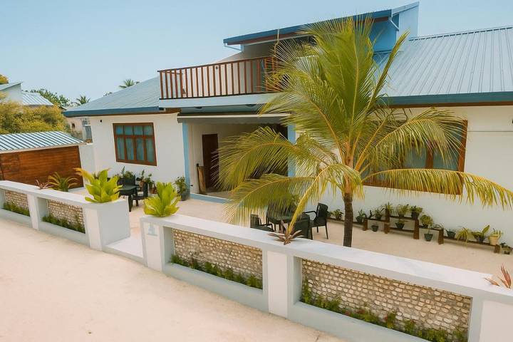 Gästehaus für 3 Personen, mit Terrasse - 1
