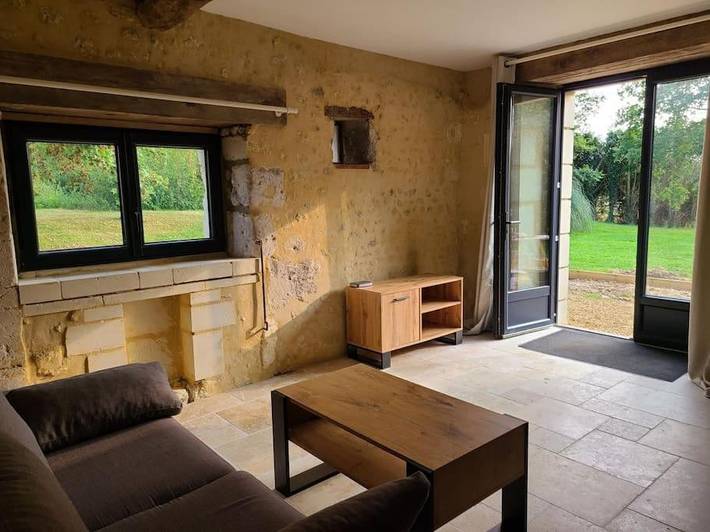 Location de vacances pour 4 personnes, avec vue ainsi que terrasse et jardin à Le Pin-la-Garenne