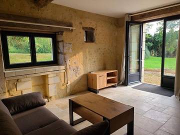 Location de vacances pour 4 personnes, avec vue ainsi que terrasse et jardin à Le Pin-la-Garenne