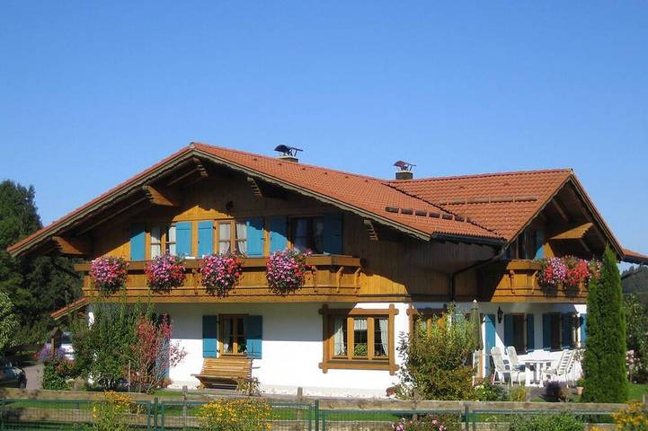 Bauernhof für 4 Personen, mit Balkon und Garten in Pfronten