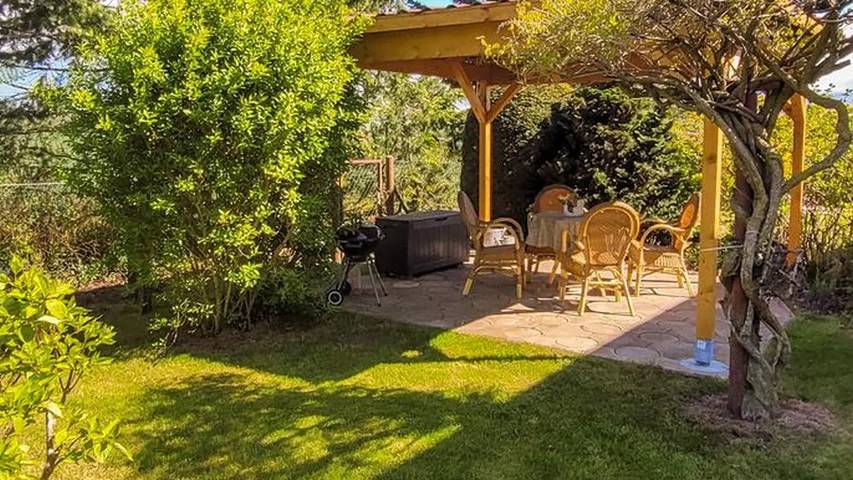 Ferienwohnung für 3 Personen, mit Garten in Lüssow - 2