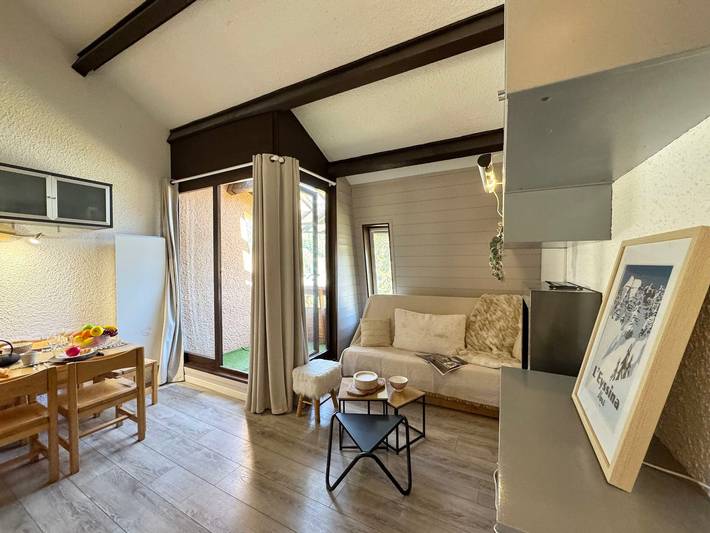 Appartement entier, Appartement au pied des pistes à Vars Les Claux, animaux acceptés in Vars, Région de Briançon