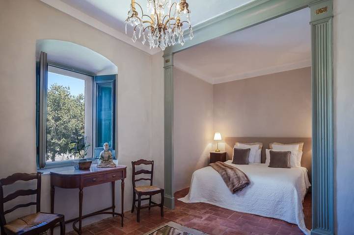 Mansión de lujo, a minutos de la playa, 14 habitaciones con baño, aire acondicionado, ubicación central in San Pedro de Ribas, Garraf