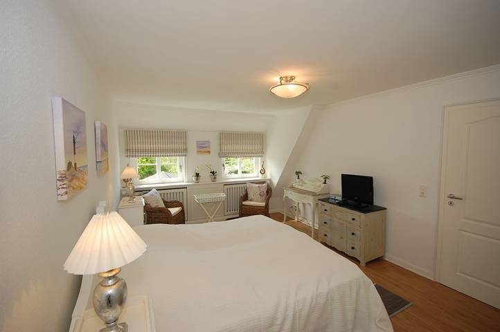 Ferienhaus für 6 Personen, mit Pool und Garten sowie Sauna und Whirlpool, mit Haustier in List (Sylt) - 4