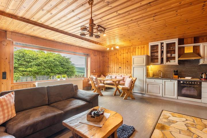 Hütte für 4 Personen, mit Garten und Balkon in Schmallenberg - 3