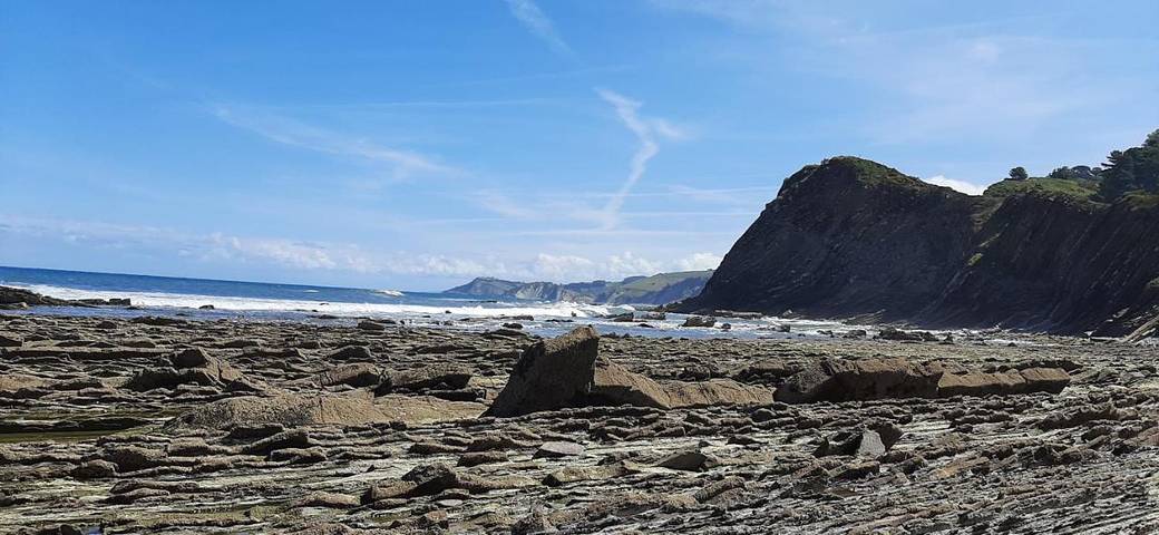 Apartamento de vacaciones para 5 personas, con vistas y jardín en Urola Costa - 4