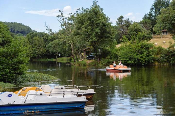 Location de vacances pour 4 personnes, avec piscine et terrasse à Saint-Vincent-de-Durfort - 4