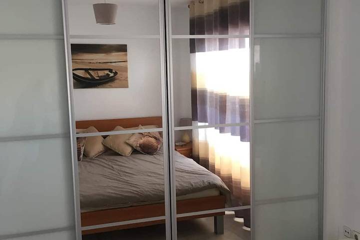 Ganze Wohnung, Luxus-3-Bett-Appartement, direkt am Meer, 6 Personen in Torrox Costa, Torrox