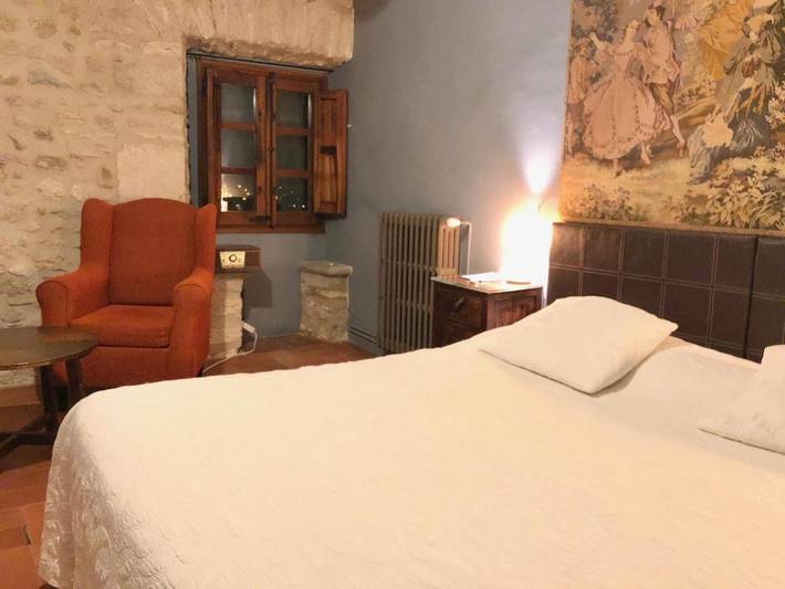 Albergue para 2 personas, con Terraza además de Jardín y Vistas en Cornellá del Terri - 2