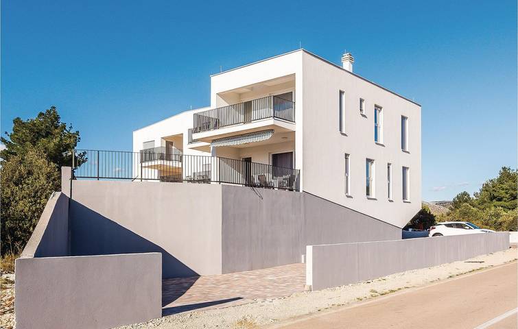 Ferienhaus für 6 Personen, mit Terrasse in Sibenik - 2
