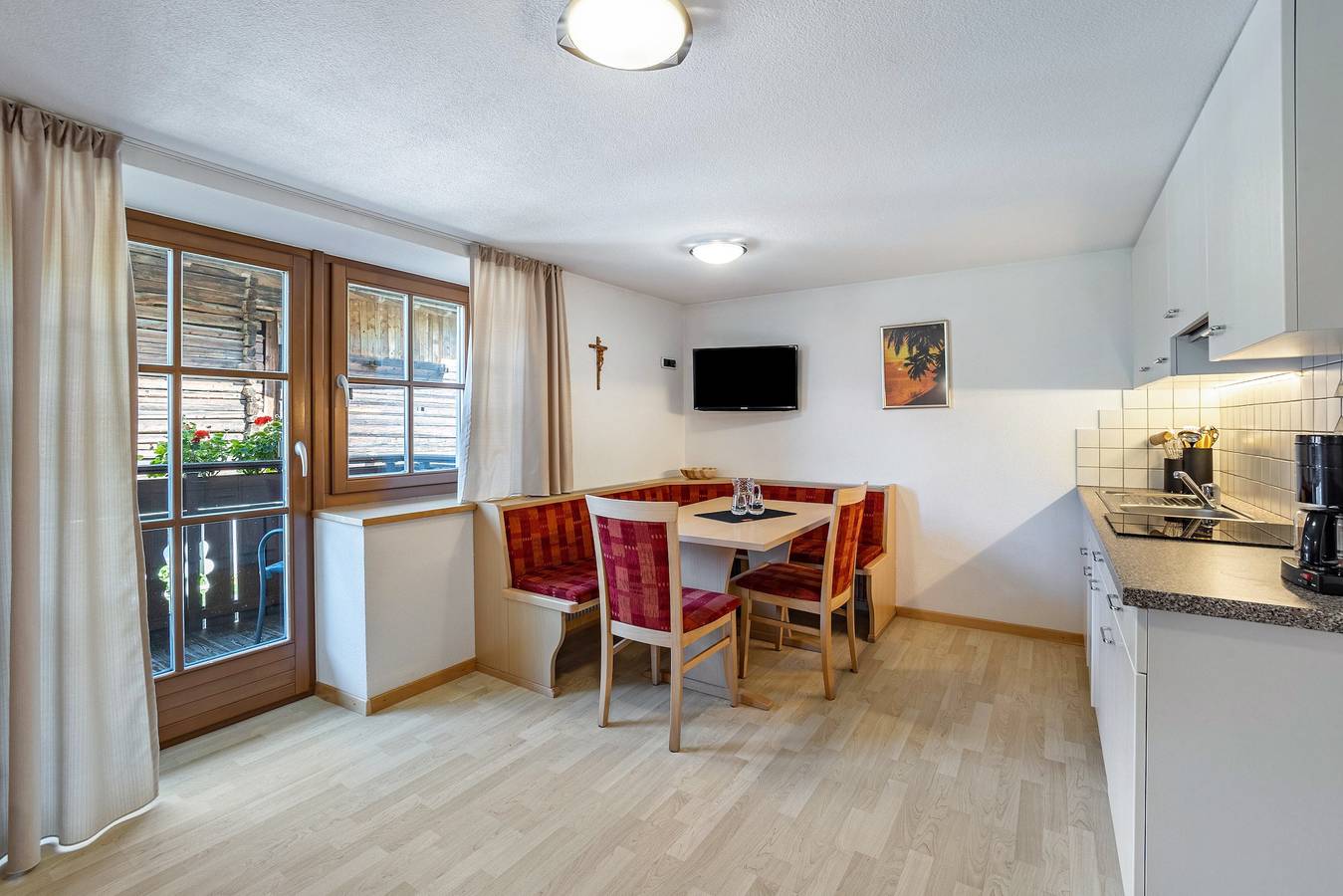 Appartamento intero, Appartamento 'Bergkristall 2' con vista sulle montagne, giardino in comune e Wi-Fi in San Giacomo, Valle Aurina