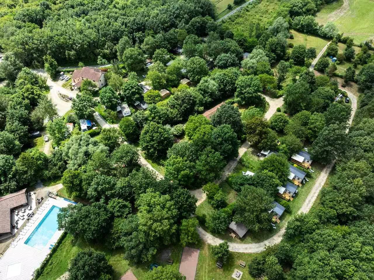 Camping pour 6 Personnes dans Doué-en-Anjou, Région de Saumur