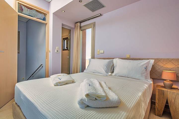 Cypress Village - Lux villa 5' from beach in Daratsos, Chania region